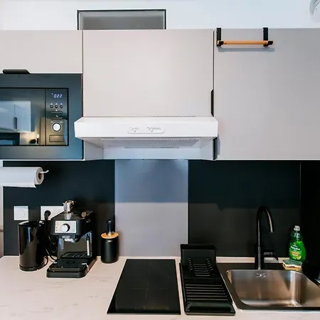 Apartment Paris Porte De Versailles - Issyhost